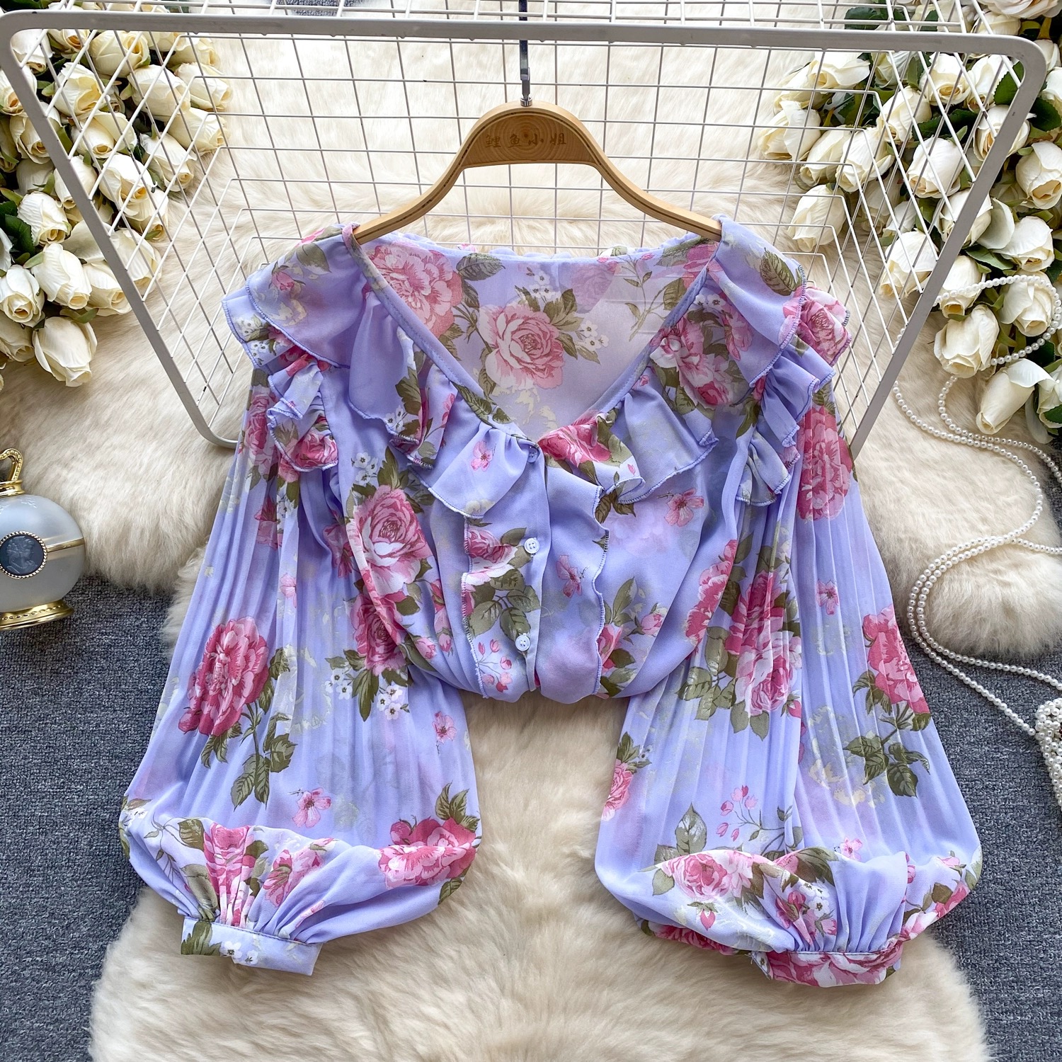 Delia blouse BE360 images
